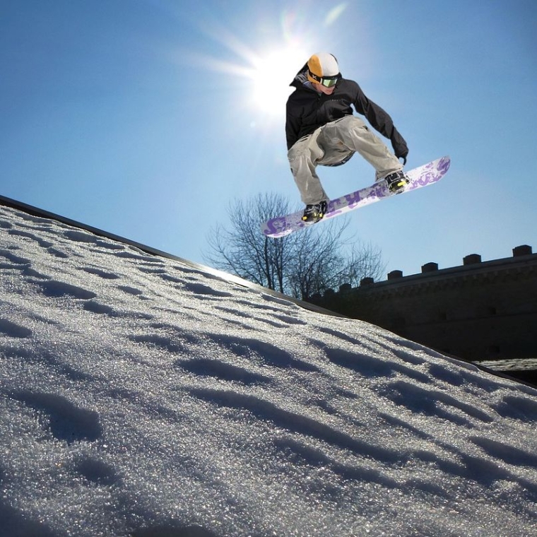 how to snowboard without hurting yourself